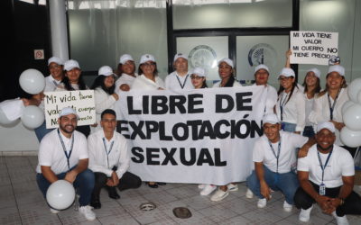 Colaboradores de la Fiscalía Regional de San Miguelito realizan cadena humana libre de explotación sexual