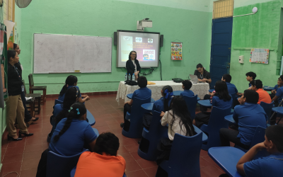 La UPAVIT realiza sensibilización en escuela en Los Santos